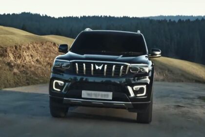 Mahindra XUV700 is getting a bumper discount